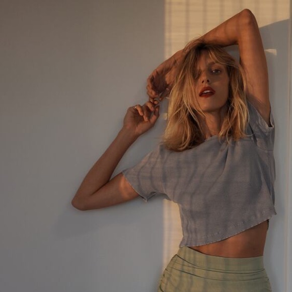 ZARA Ribbed Crop Top - Picture 2 of 5